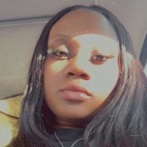 Meet your Posher, Jamila